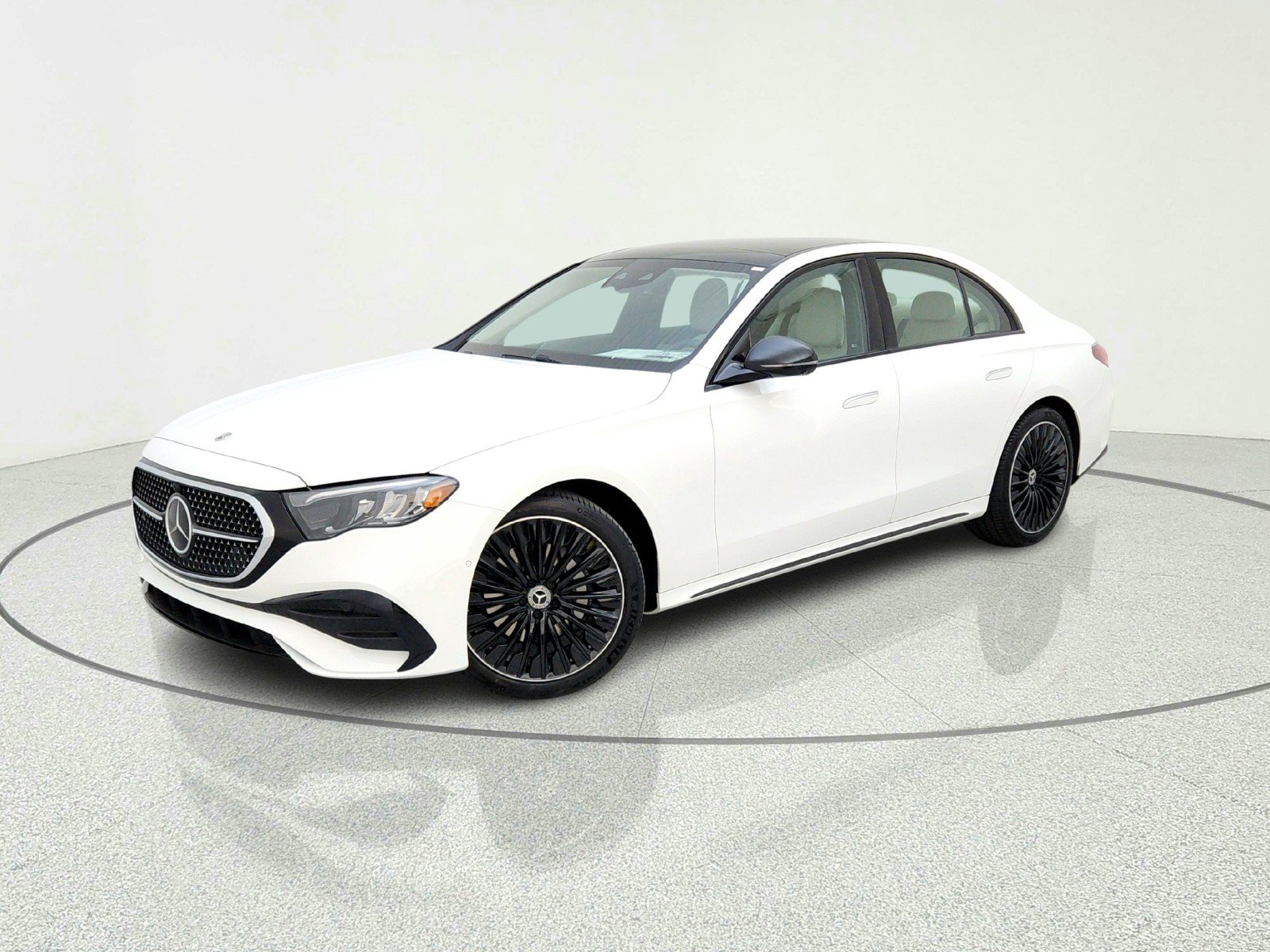2026 Mercedes-Benz E-Class E350 4MATIC's photo