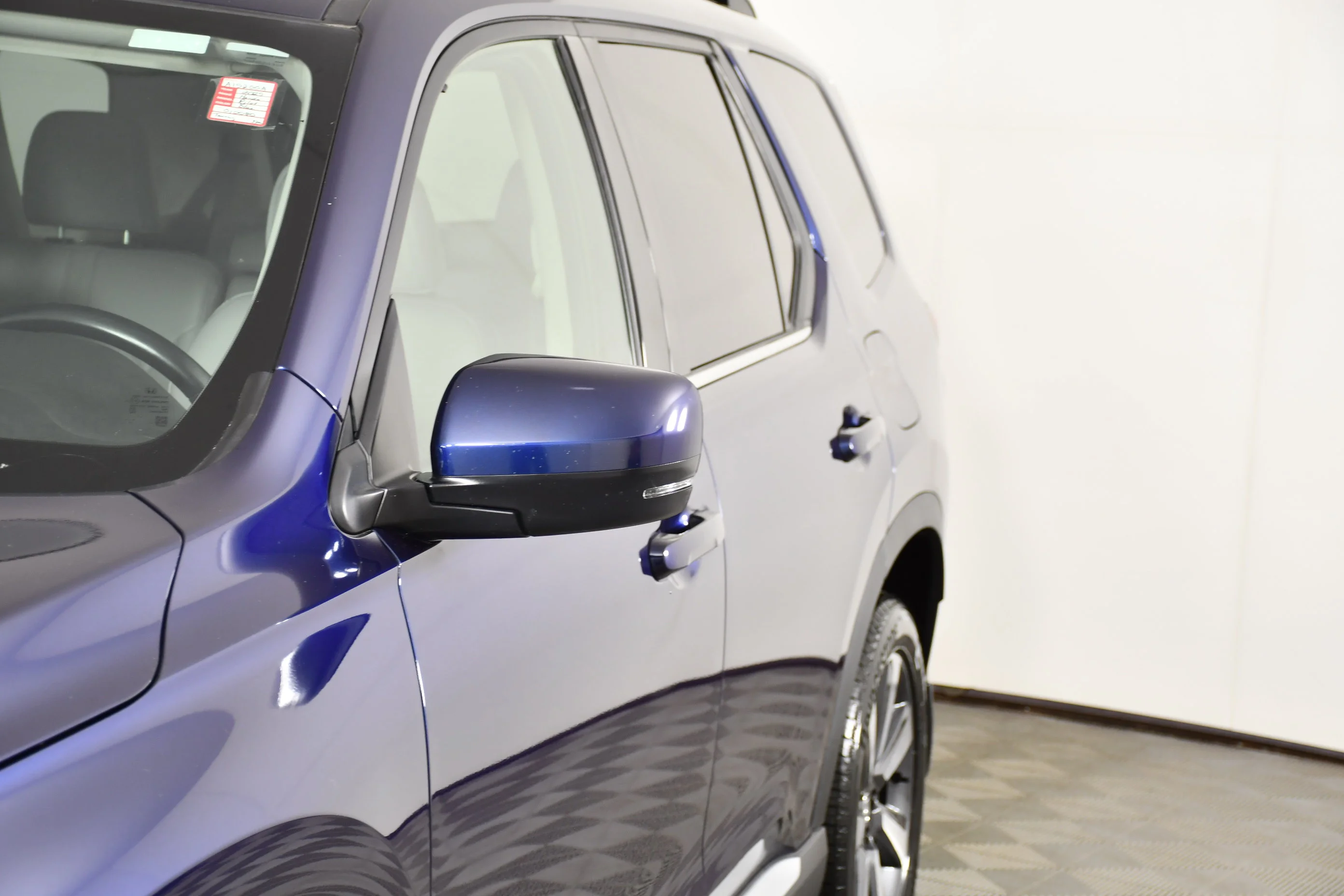Used 2025 Obsidian Blue Pearl Honda Touring image 13