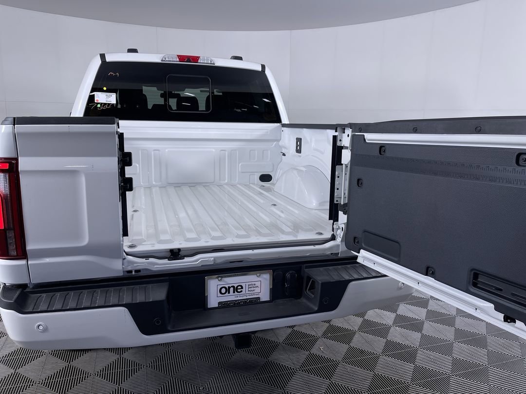 2025 Ford F-150 Platinum - Photo 26