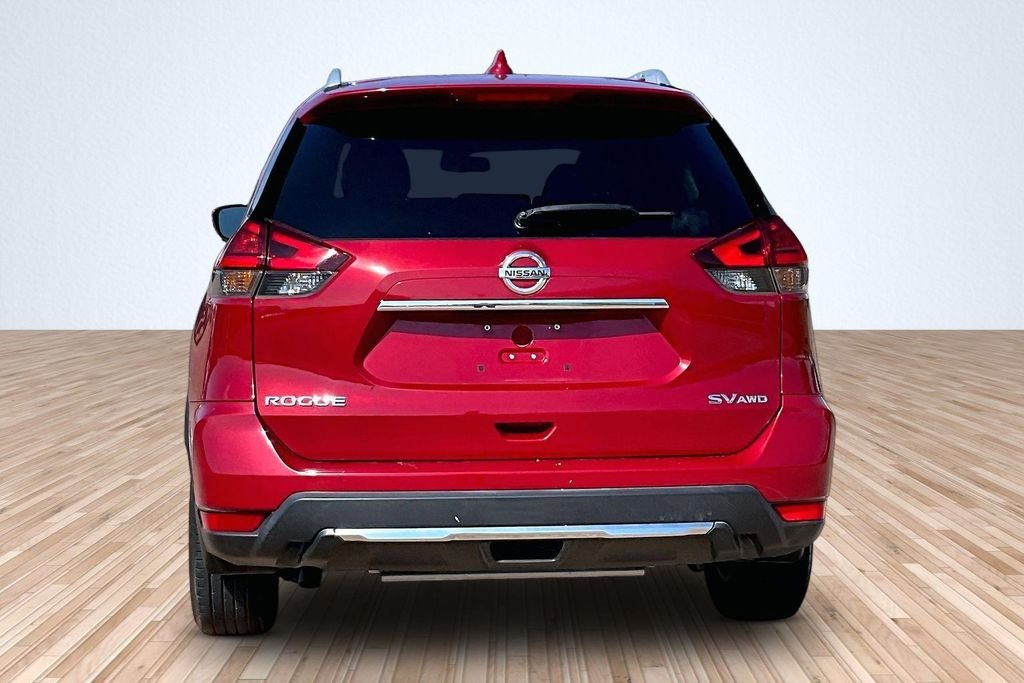 Used 2017 Red Nissan SV image 4