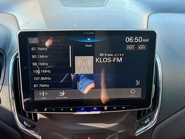 Used 2018 Graphite Metallic Chevrolet LT image 13