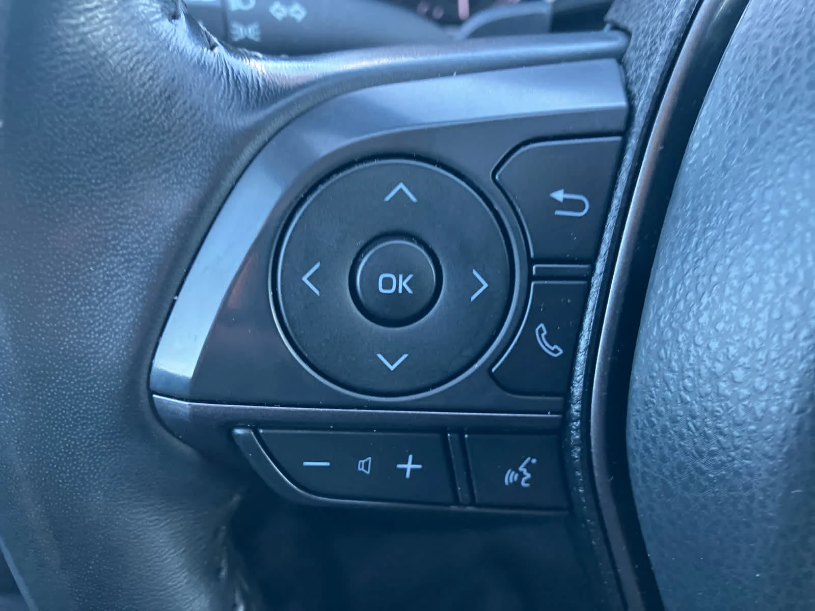 Used 2024 Midnight Black Metallic Toyota SE image 19