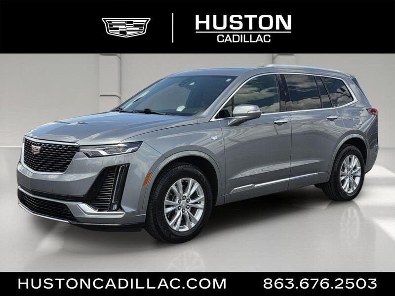 Used 2025 Silver Metallic CADILLAC FWD 4DR LUXURY image 1