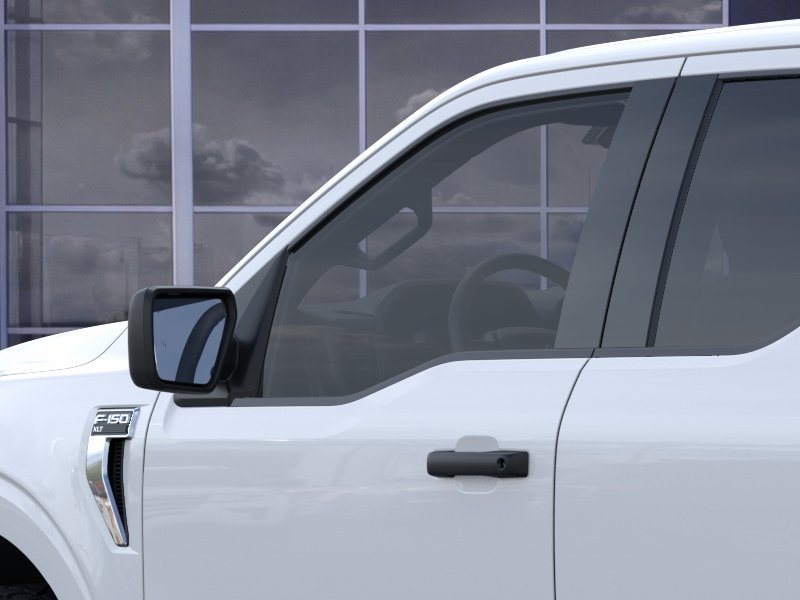 New 2026 Oxford White Ford XLT image 45