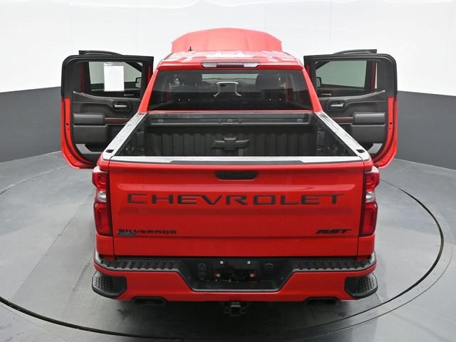 Used 2021 Red Chevrolet RST image 27