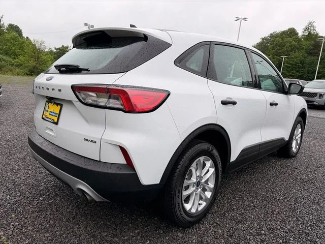 Used 2022 White Ford S image 13