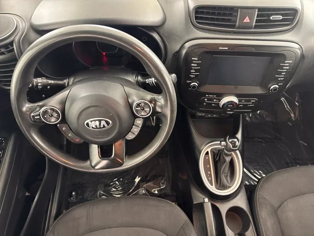 Used 2019 Silver Kia Plus image 25