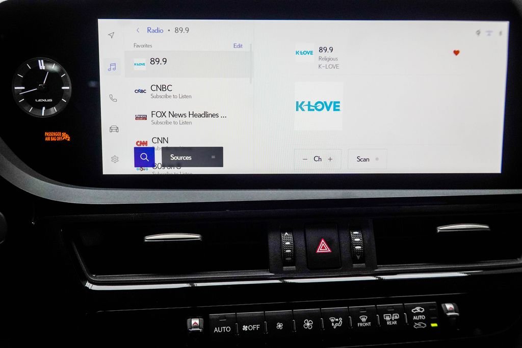 Used 2025 Silver Lexus 350 Ultra Luxury image 24