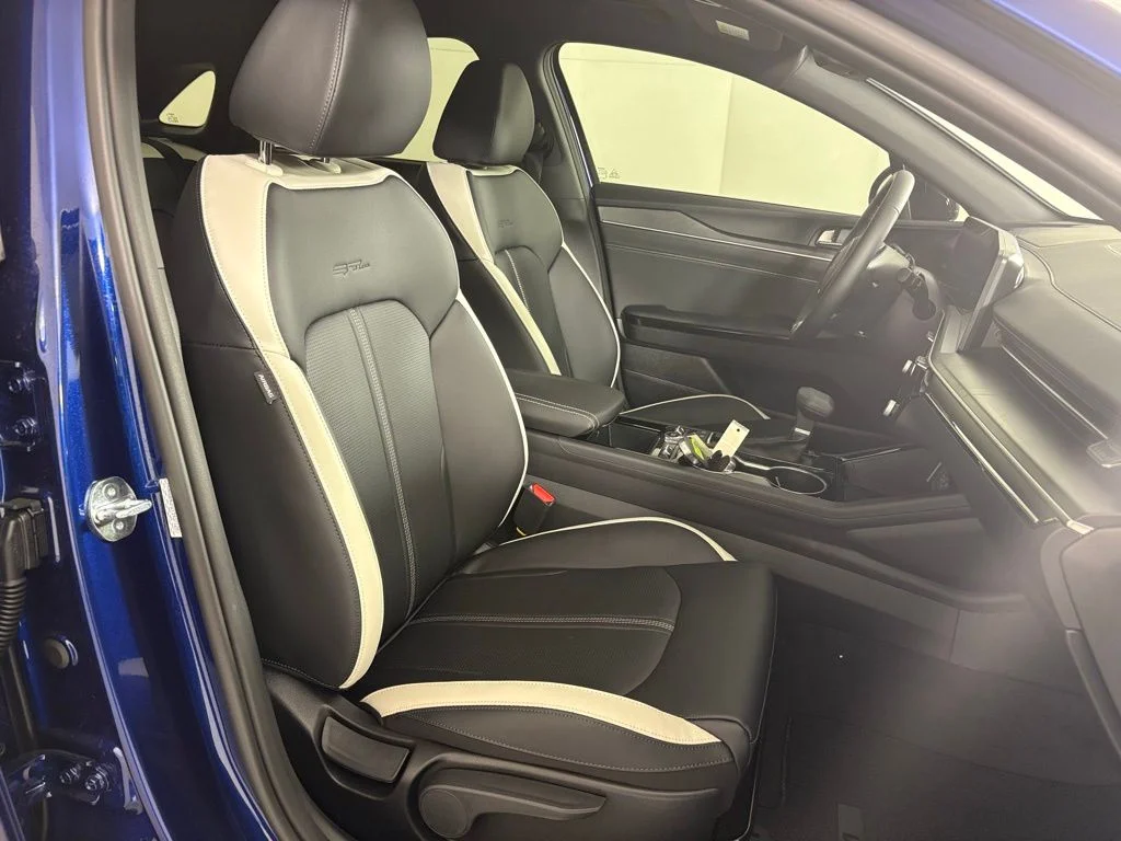 New 2026 Yacht Blue Kia GT-Line FWD image 42
