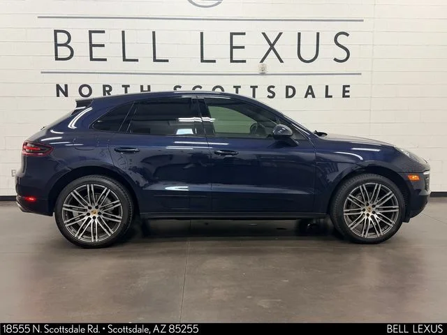 Used 2017  Porsche S image 3