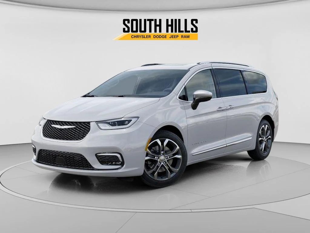 2026 Chrysler Pacifica Pinnacle AWD's photo