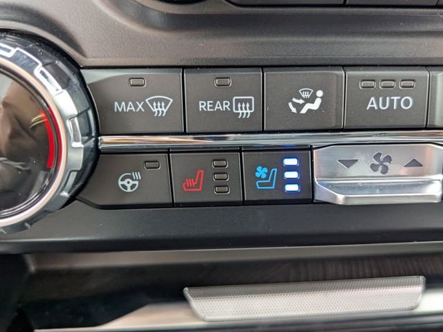 New 2025 Glacier Gray Metallic Tri-Coat Ford F-350® Platinum® image 29