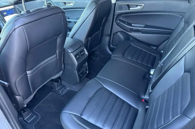 2024 Ford Edge SEL - Photo 33
