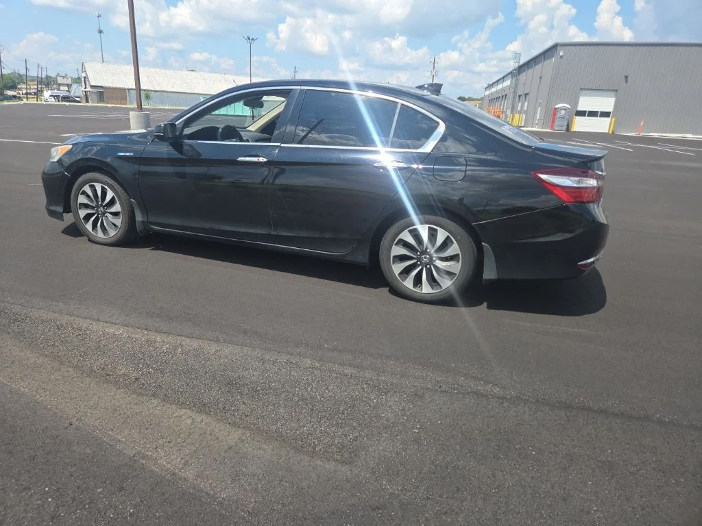 Used 2017 Blue Honda Base image 10