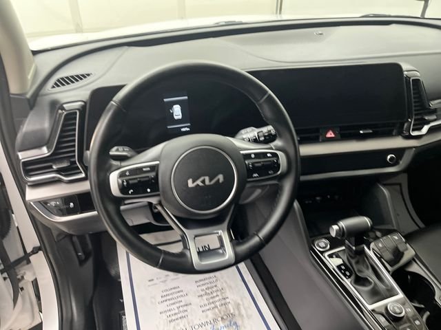 Used 2024 White Kia EX image 15