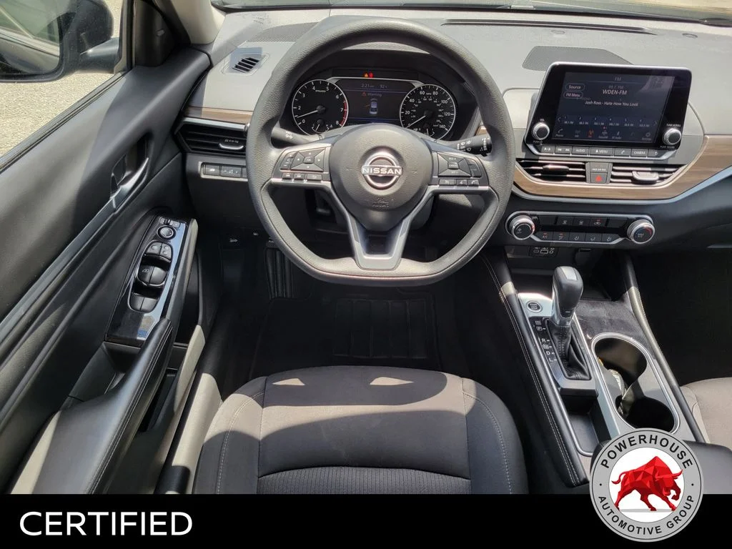 Used 2023 Black Nissan 2.5 SV image 18