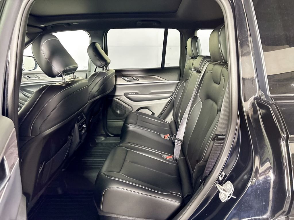 Used 2025 Black Jeep Limited image 21