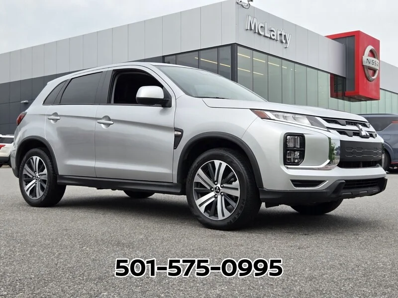Used 2024 SILVER MITSUBISHI S 2.0 AWC image 5