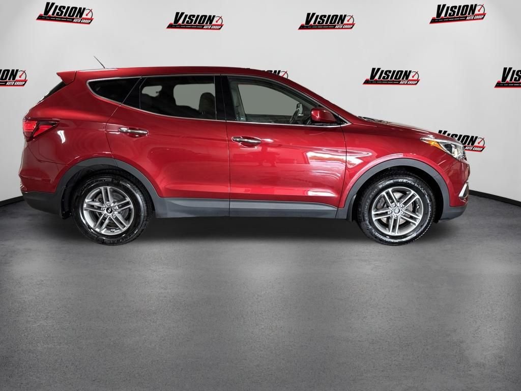 Used 2018 Red Hyundai 2.4 Base image 4