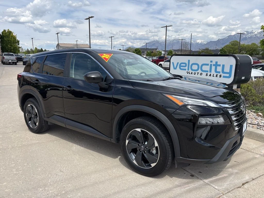 2025 Nissan Rogue SV AWD's photo