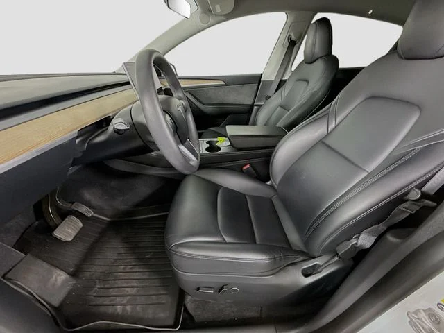 Used 2023  Tesla Long Range image 20
