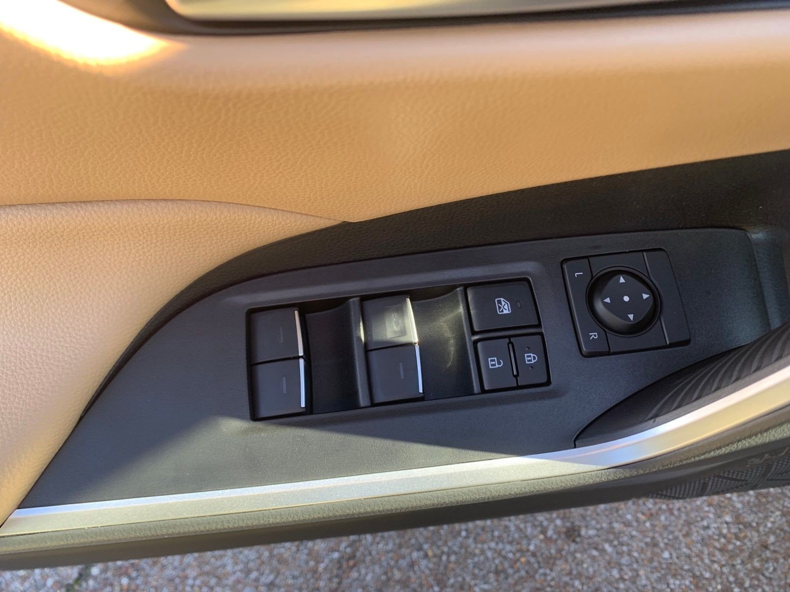 New 2025  Toyota XLE image 12