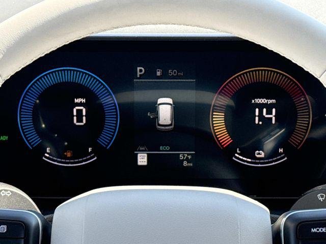 New 2026 White Hyundai SE image 23