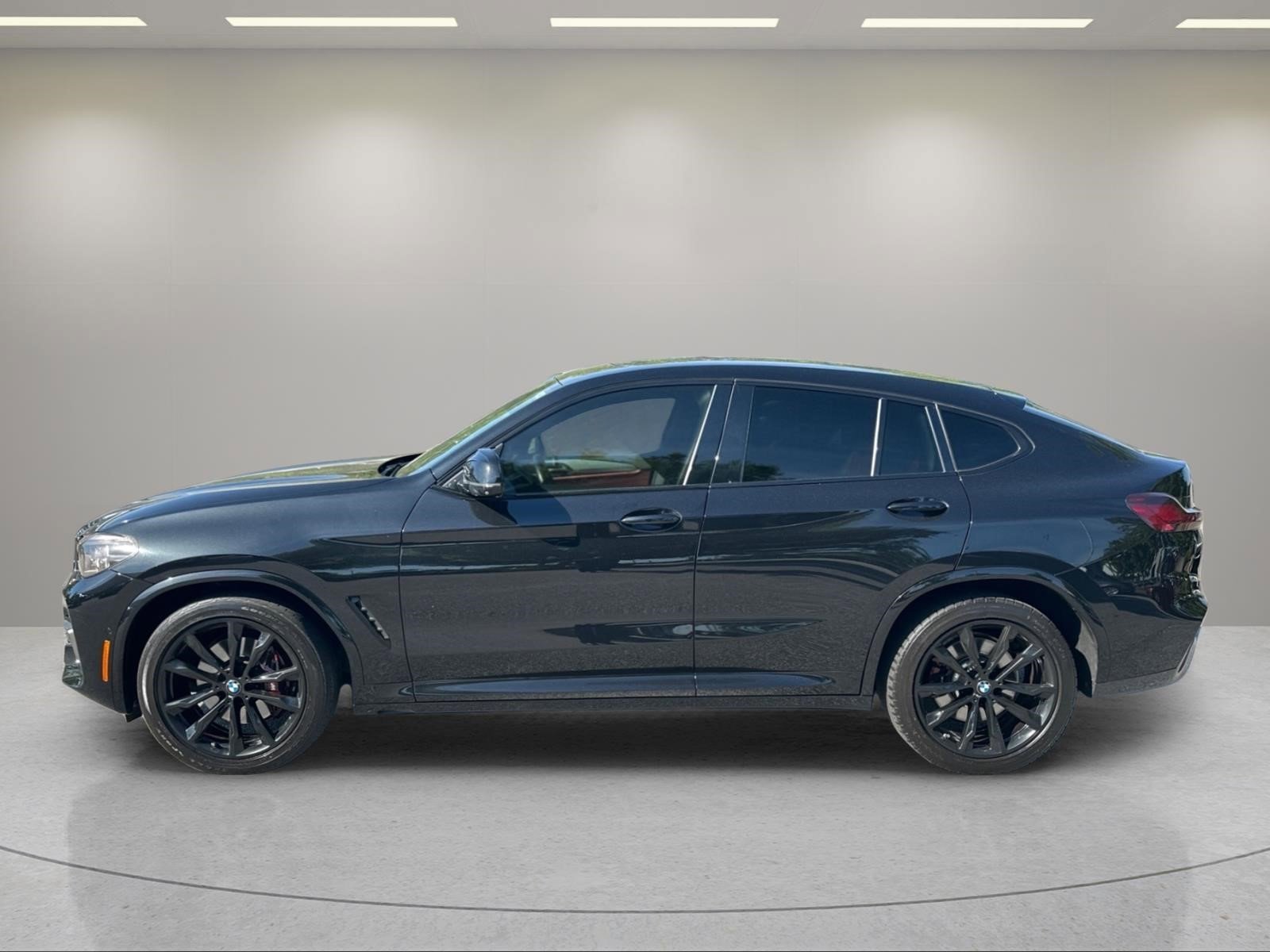 Used 2019 Black Sapphire Metallic BMW M40i image 2