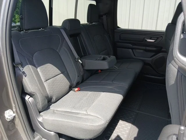 New 2026 Granite Crystal Metallic Clearcoat RAM Warlock image 23