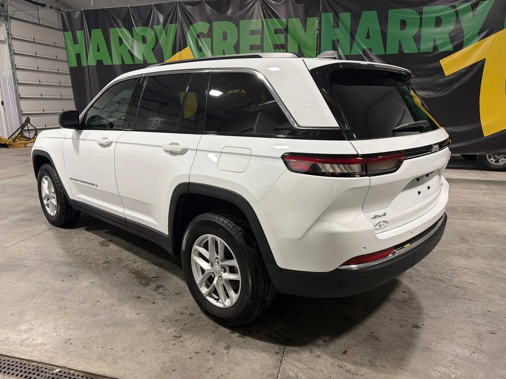Certified Used 2025 Bright White Clearcoat Jeep Laredo X image 6