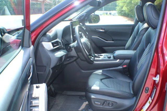 Used 2024 Ruby Flare Pearl Toyota XSE image 11