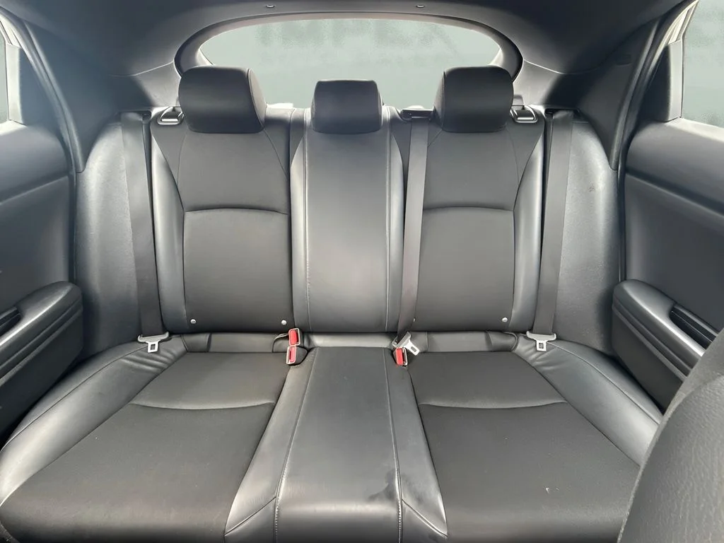 Used 2021  Honda Sport image 6
