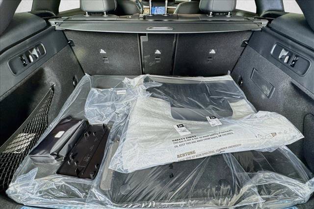 New 2026 Cirrus Silver Metallic Mercedes-Benz GLC 300 image 54