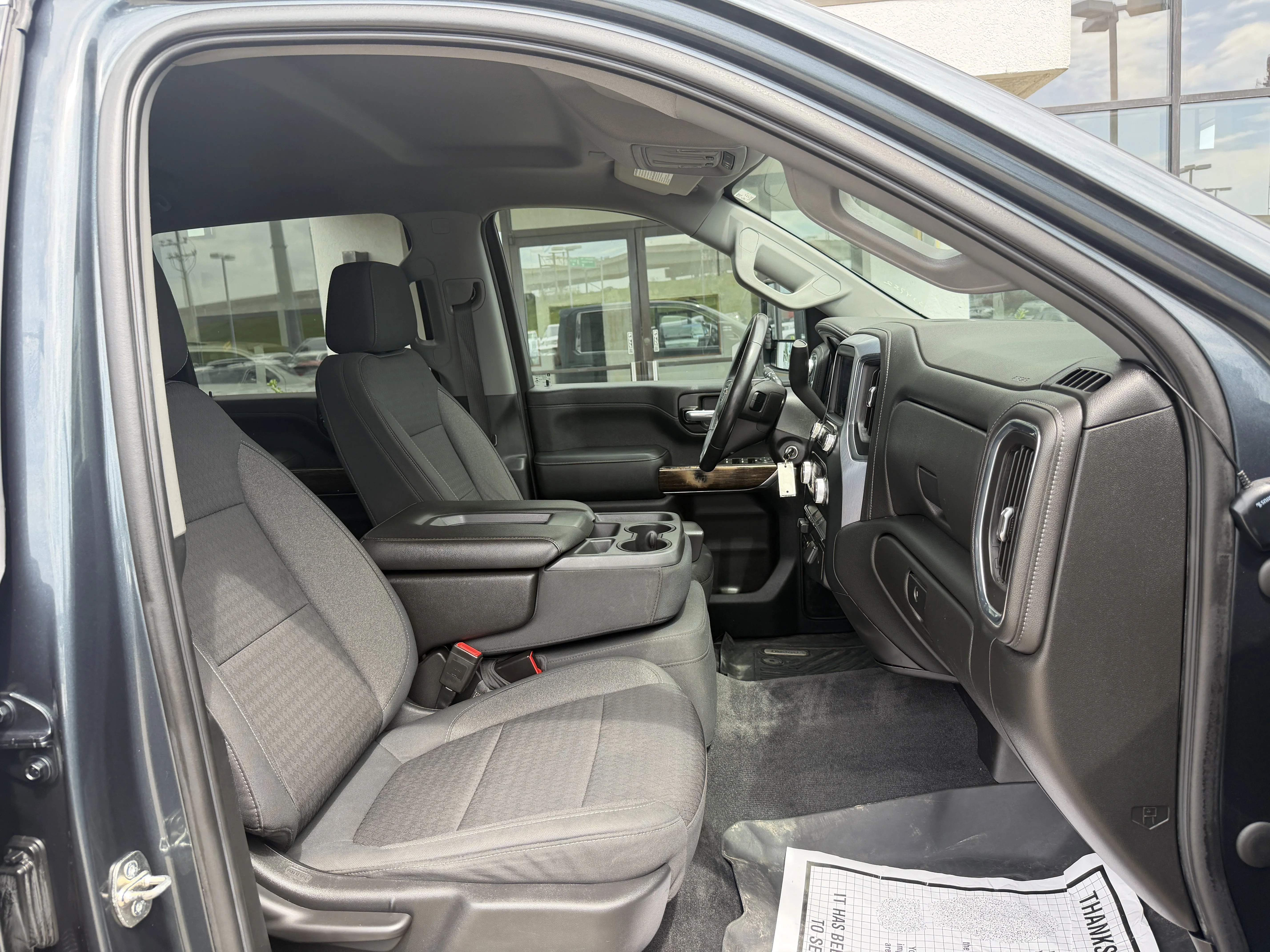Used 2020 Dark Sky Metallic GMC SLE image 21
