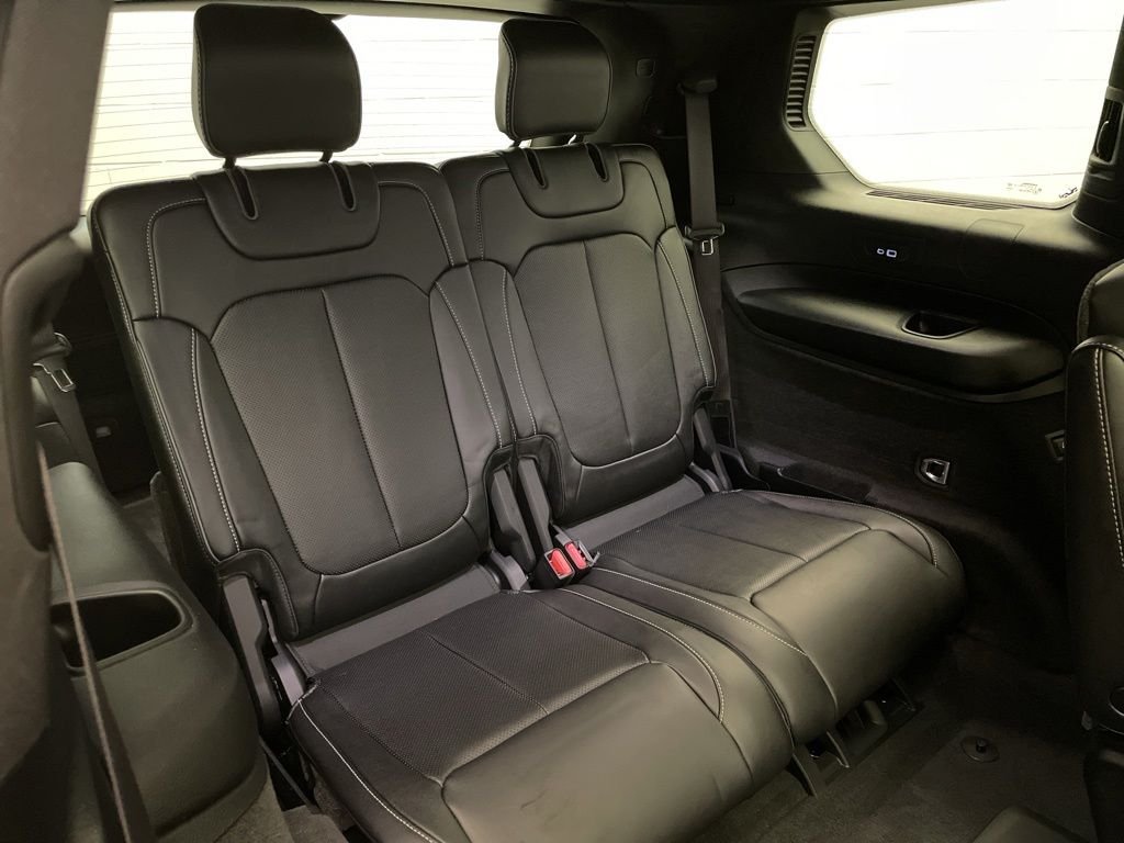 Certified Used 2021 White Jeep Overland image 31