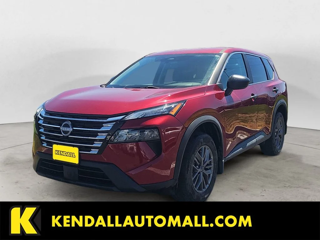 Used 2024 Red Nissan S image 1