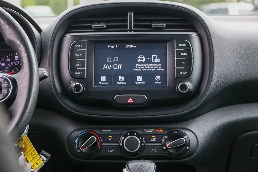 Used 2020 Gray Kia S image 33