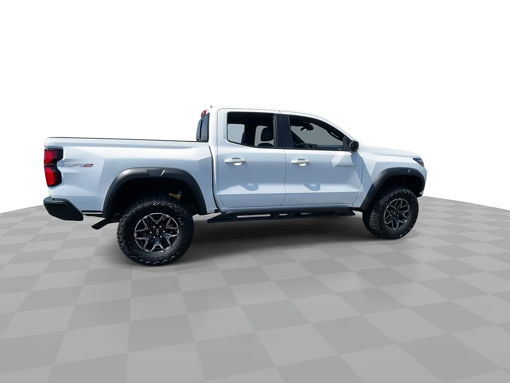 Used 2023 Summit White Chevrolet ZR2 image 2