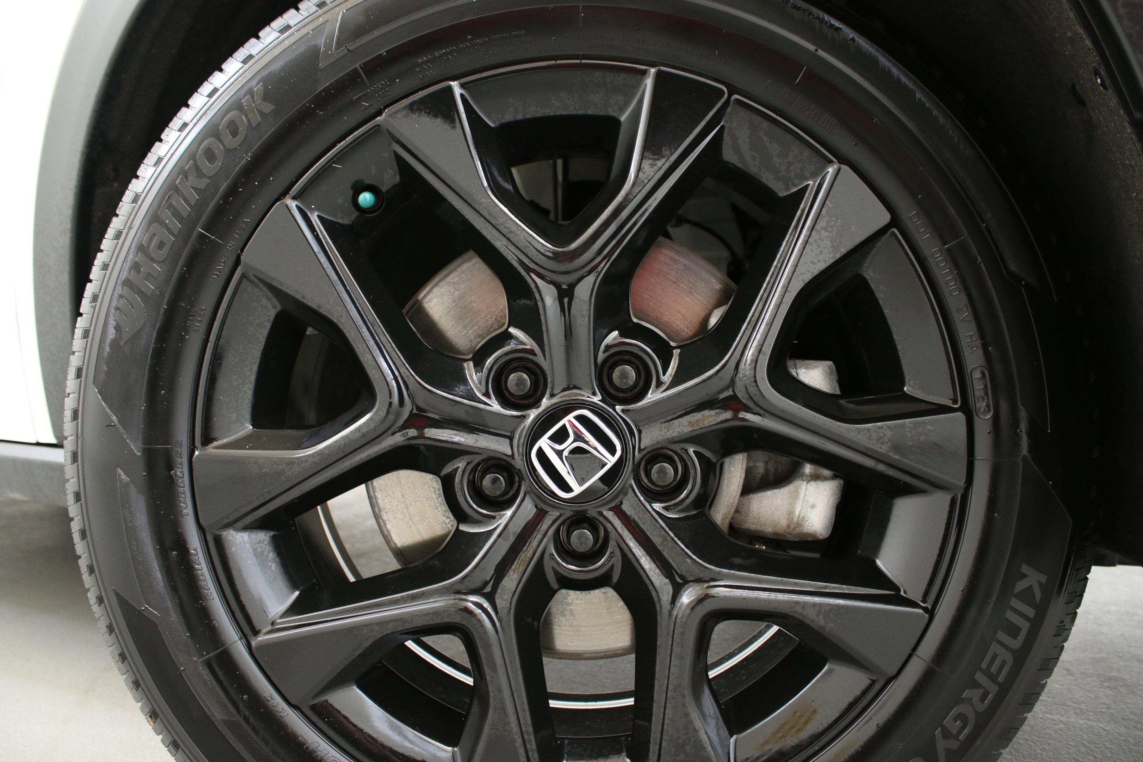 Used 2023 White Honda AWD Sport image 31