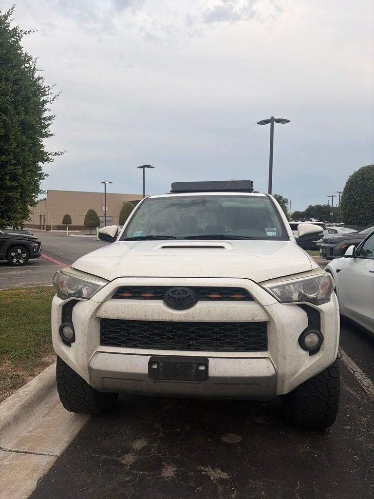 Used 2018 White Toyota TRD Off-Road Premium image 3
