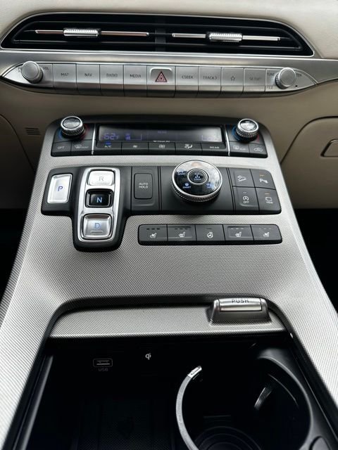 Used 2021 Hyper White Hyundai Calligraphy image 29