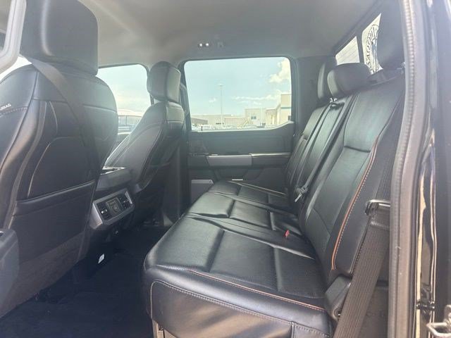Used 2025 Agate Black Metallic Ford Lariat image 11