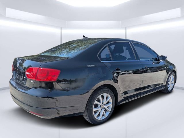 Used 2014 Black Volkswagen 1.8T SE image 3