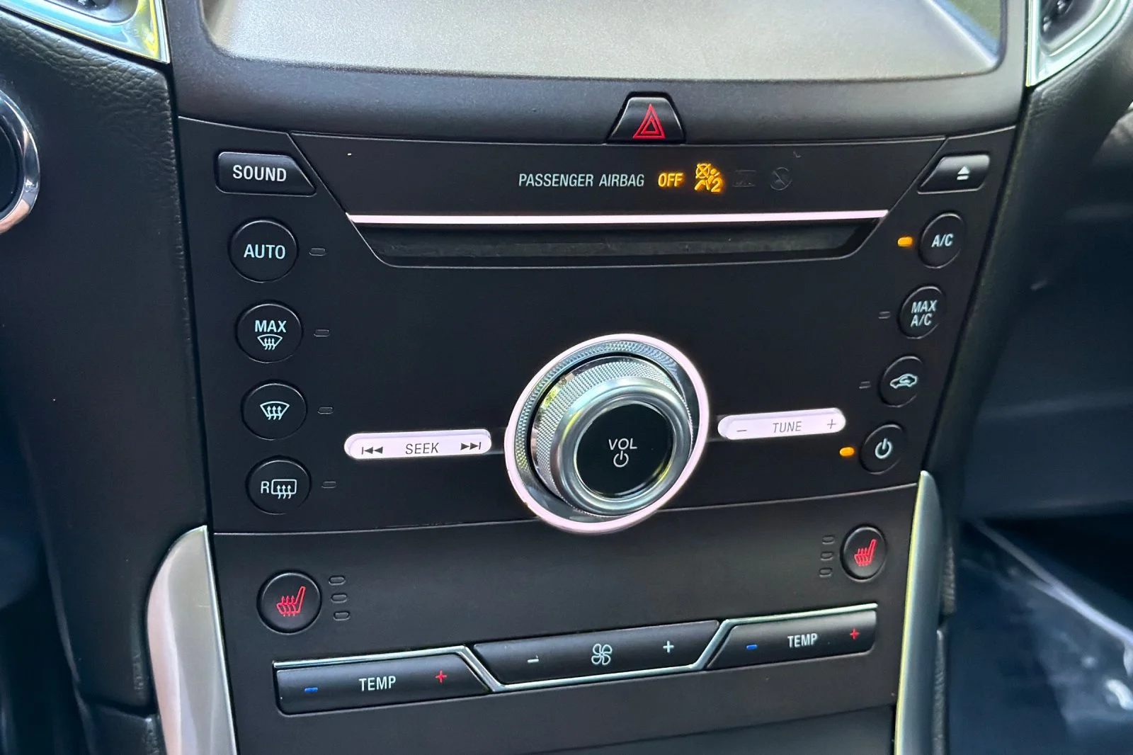 Used 2019 White Ford ST image 21