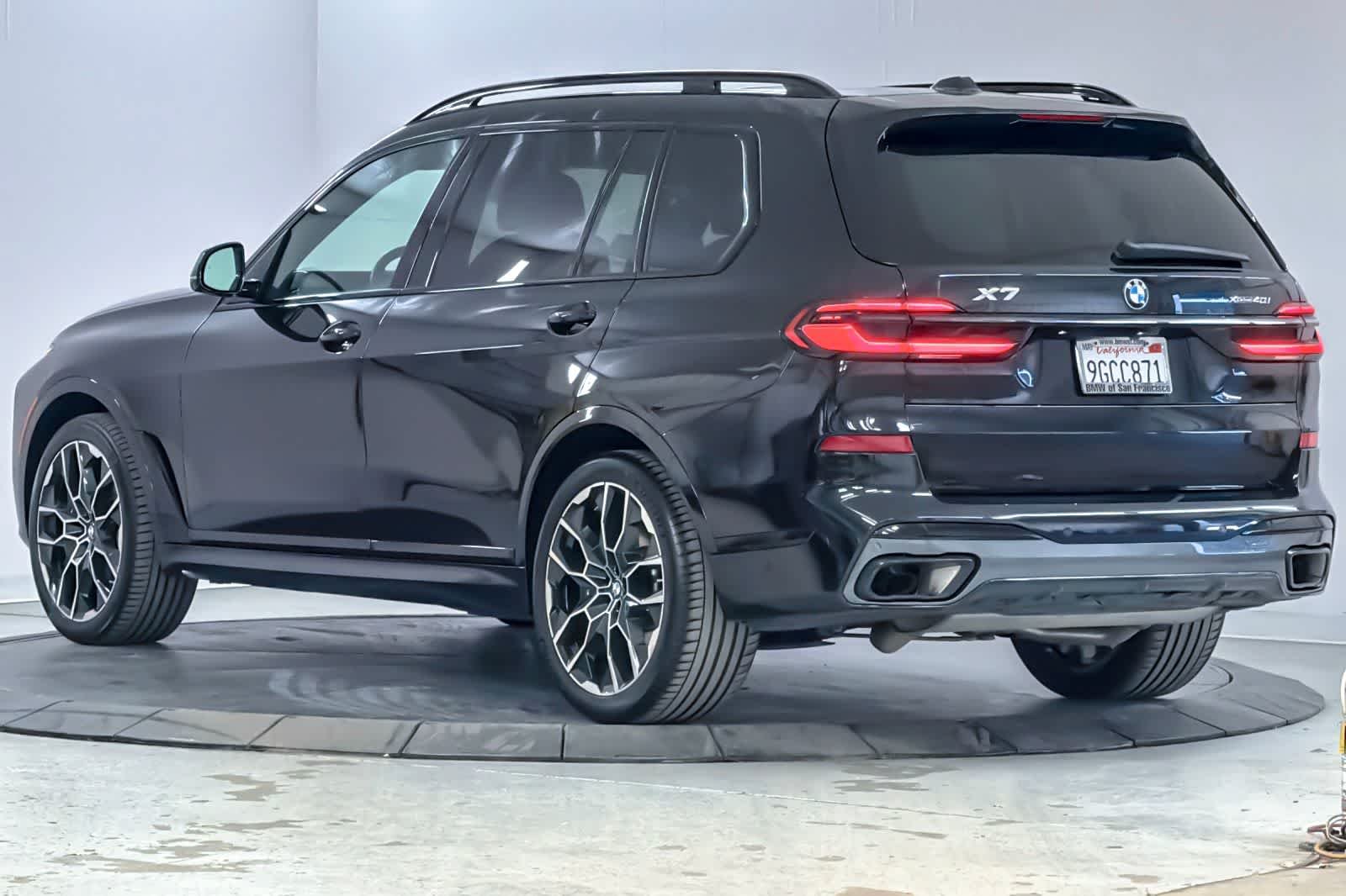 Used 2024 Black Sapphire Metallic BMW xDrive40i image 6