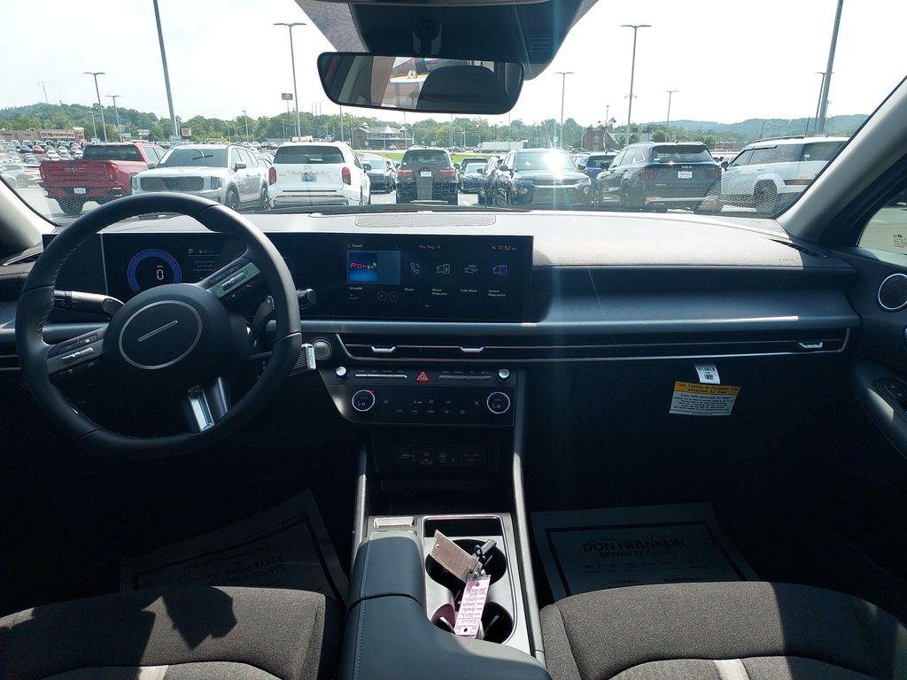 2026 Hyundai Sonata SEL - Photo 15