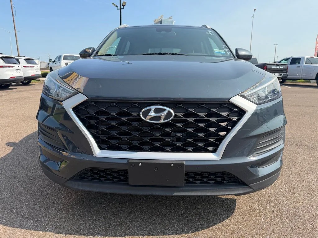 Used 2021 Blue Hyundai Value image 8