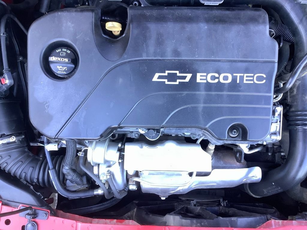 Used 2018 Red Chevrolet LT image 21