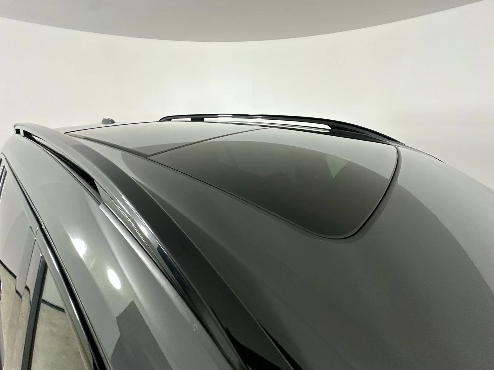 Used 2023 Gray BMW  image 11