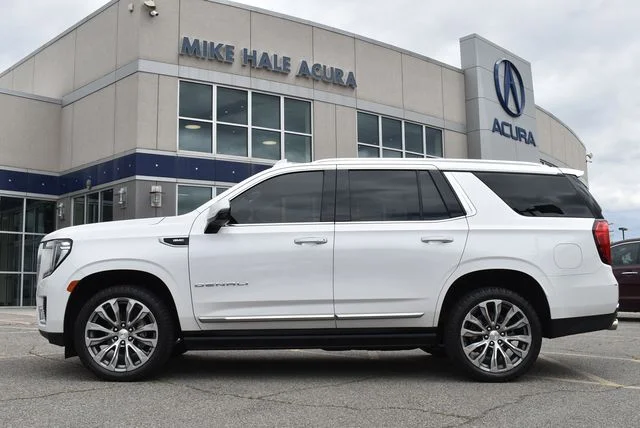 Used 2021 White Frost GMC Denali image 8